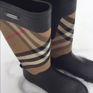 Burberry Boots